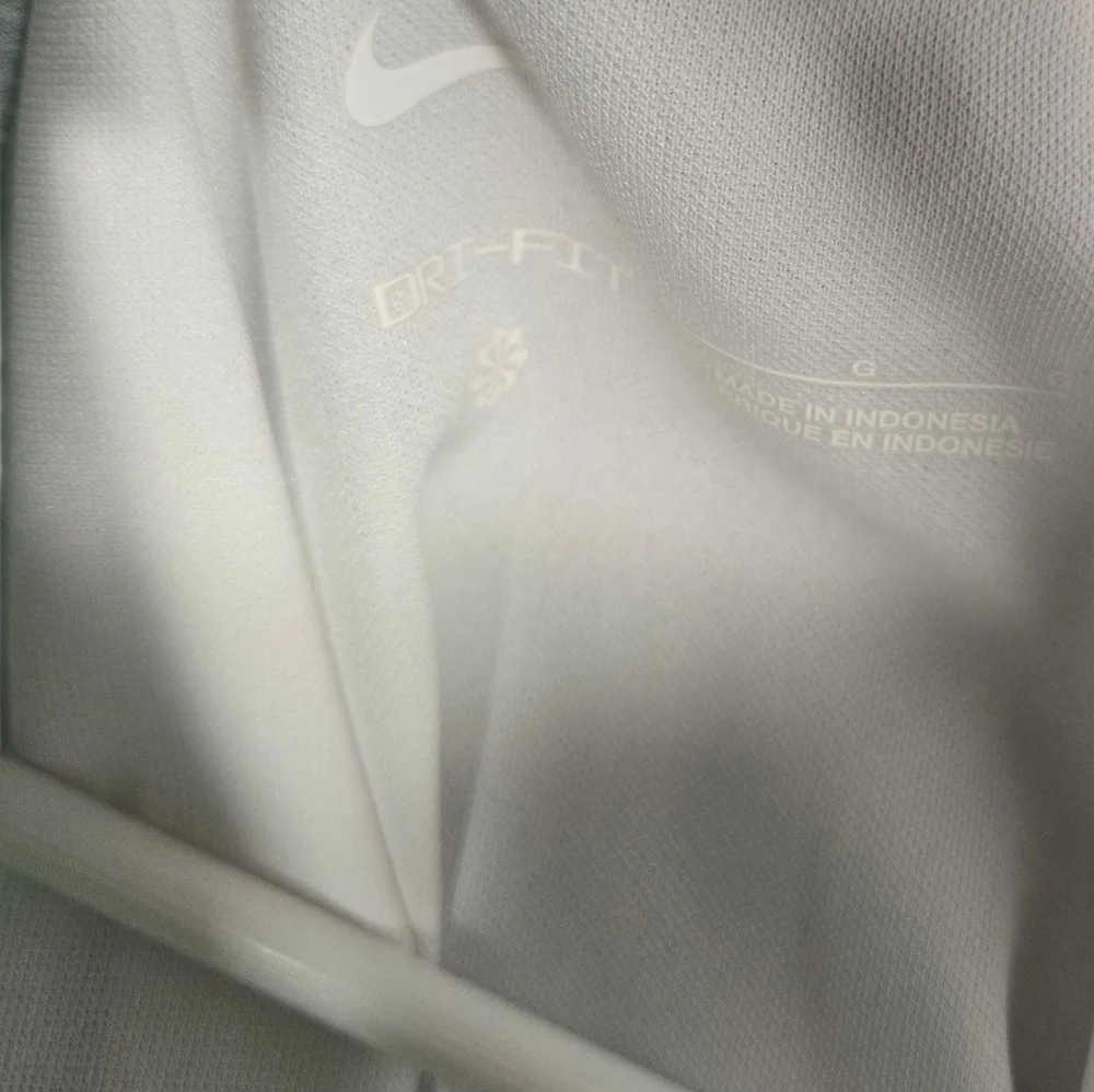 Nike Liverpool FC White/Green Away Soccer Jersey Men's Large - Picture 3 of 7